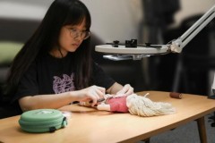 这款护眼灯还能当网红直播灯用？一灯两用，宝妈们有福了